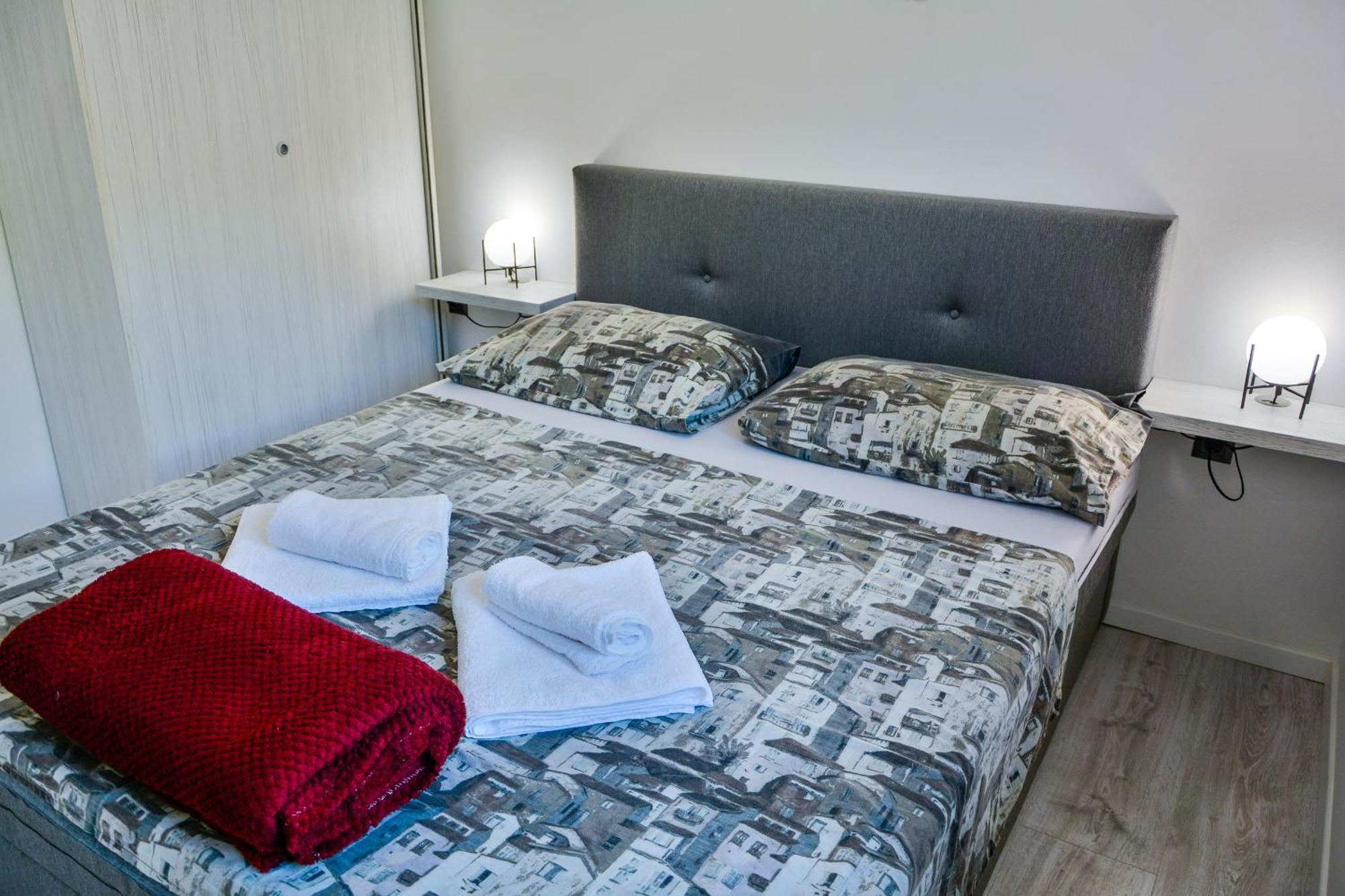 Sea View Apartment Sveti Juraj Ngoại thất bức ảnh